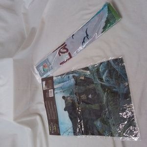 NWT Set of Decorative Flags